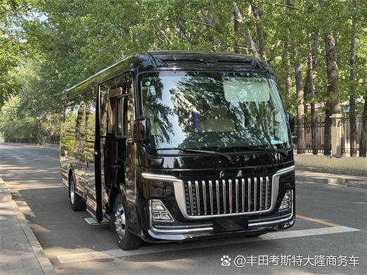 红旗国悦9座商务车图标