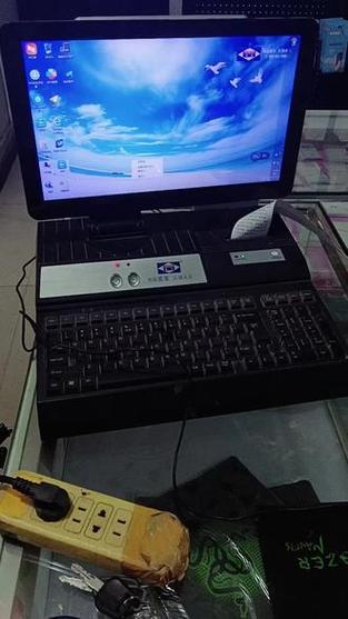 收银电脑突然黑屏,开机打不开