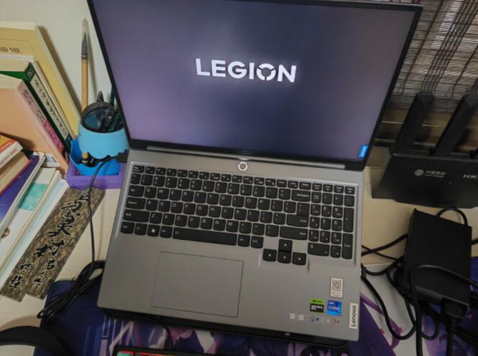 Y7000屏幕很模糊图标