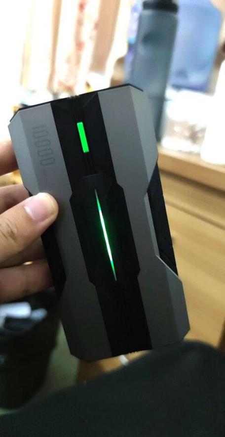 黑鲨最大充电功率游戏截图