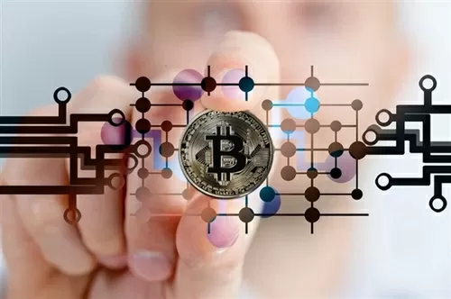 消息人士：哈里斯顾问已与Coinbase、Circle等加密公司接触